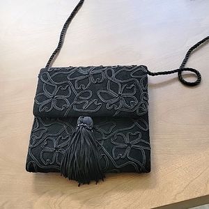 Mary McFadden evening shoulder bag.